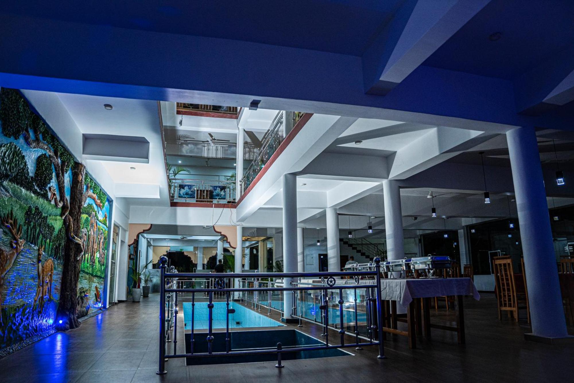 Theevanni Resort Тринкомалі Екстер'єр фото